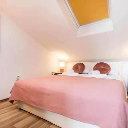 Slavica Apartment Mali Losinj