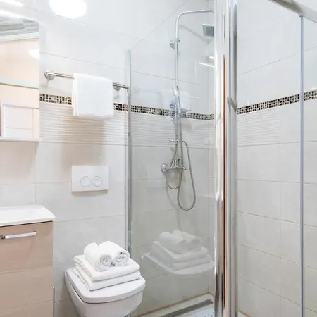 Slavica Apartment *